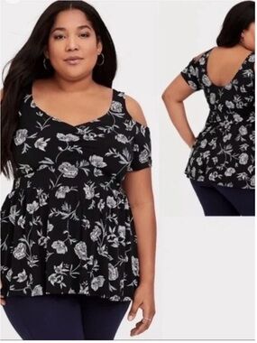 TORRID Black Floral Cold-Shoulder Babydoll Style Women’s Top SZ 2